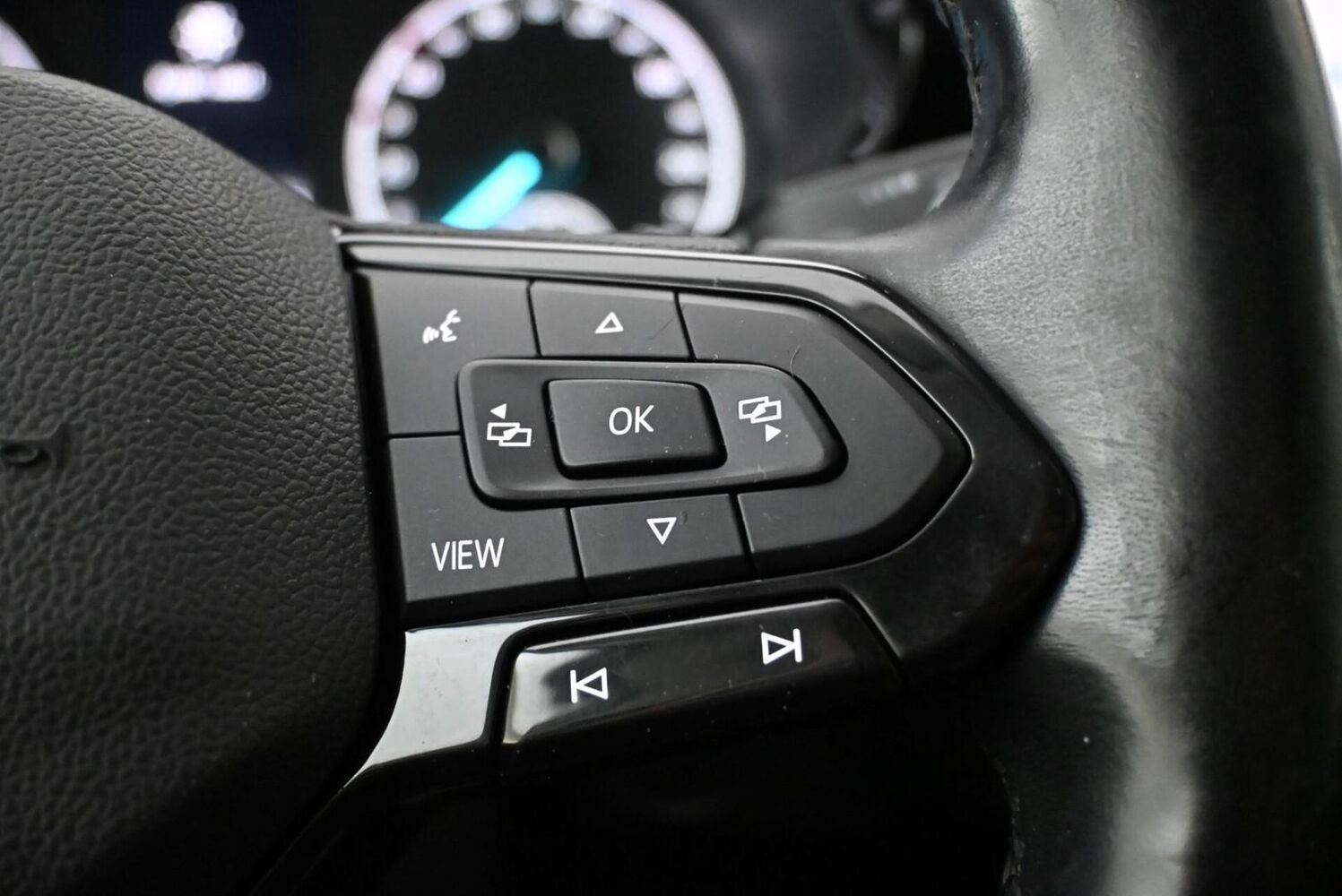 Ford Grand Tourneo Connect vaihtoauto