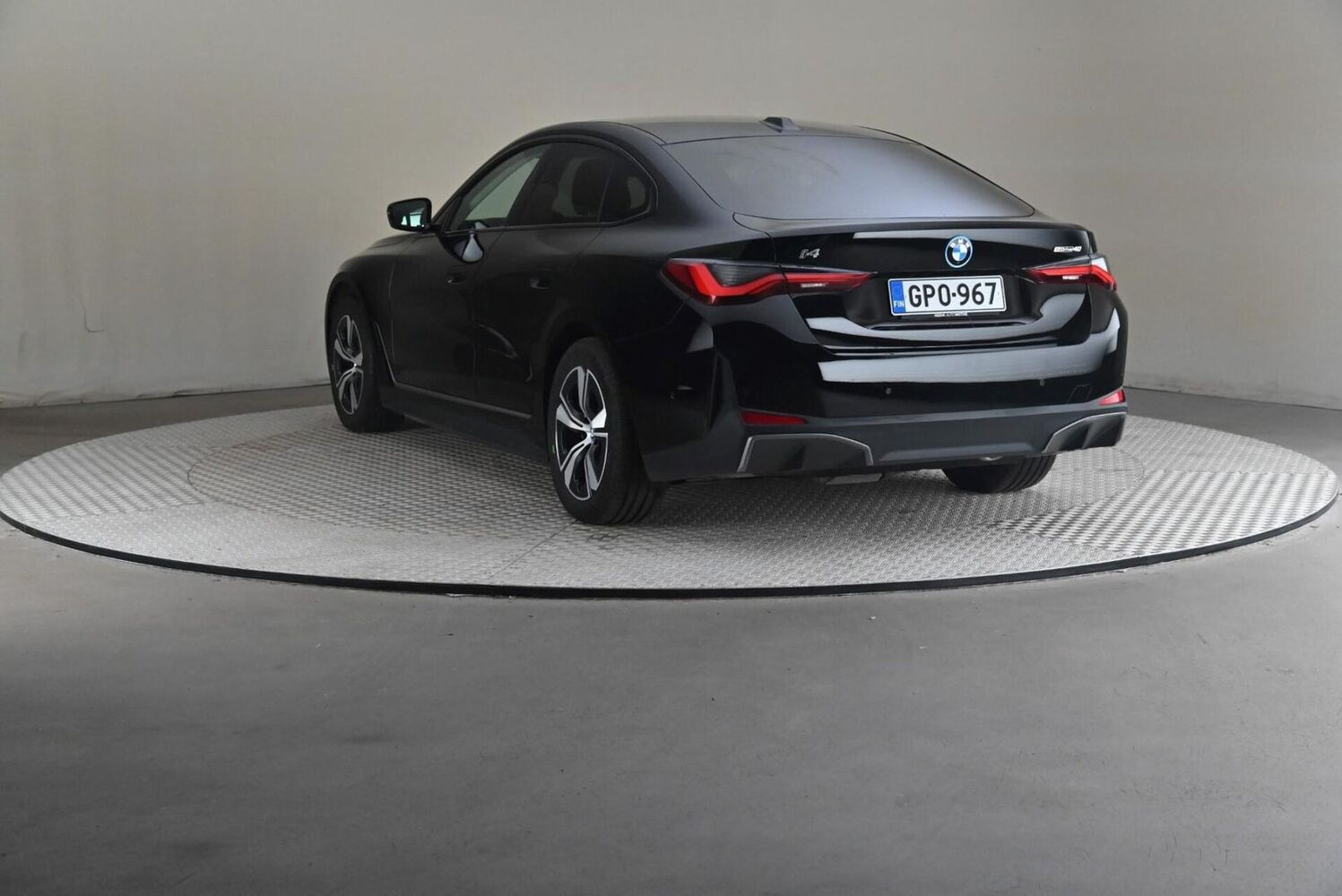 BMW i4 vaihtoauto