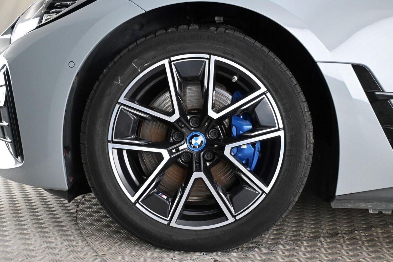 BMW i4 M50 vaihtoauto