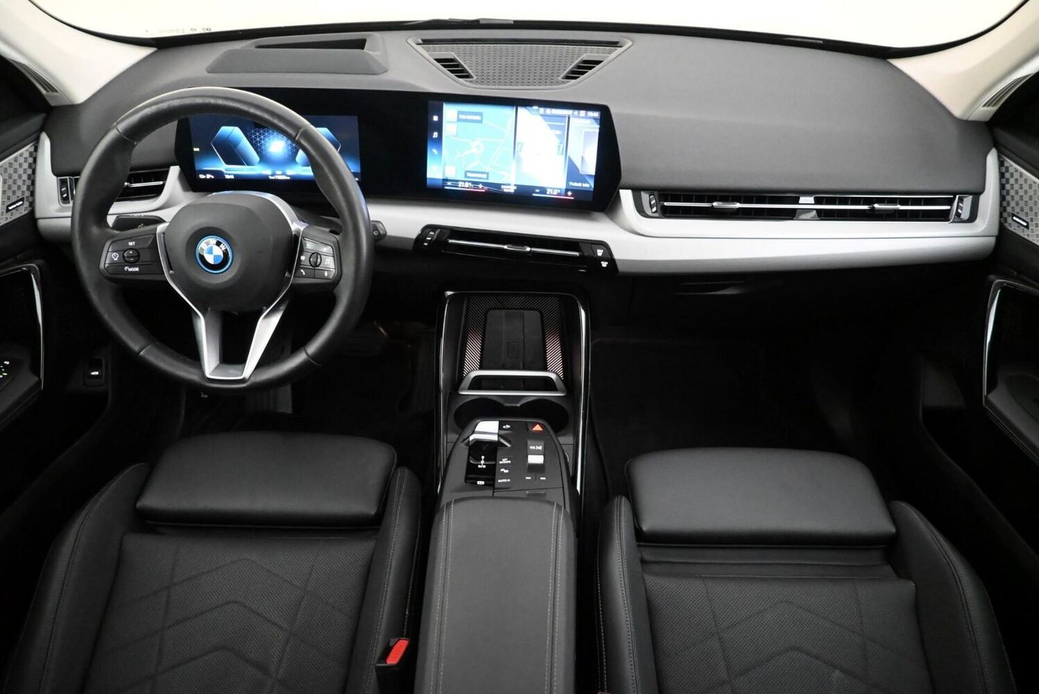 BMW iX1 vaihtoauto