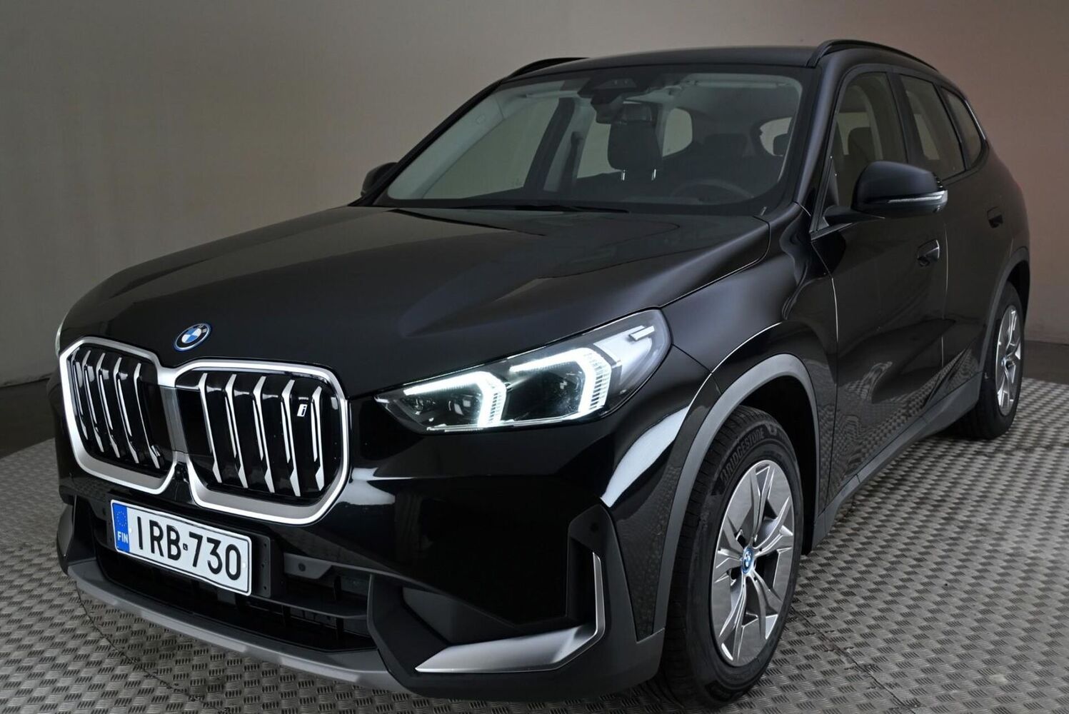 BMW iX1 vaihtoauto