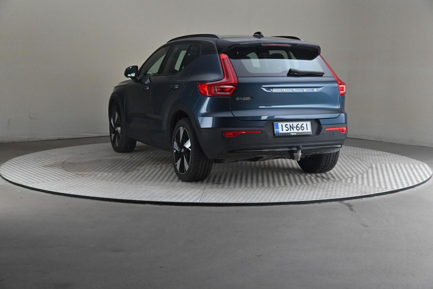 Volvo EX40 vaihtoauto