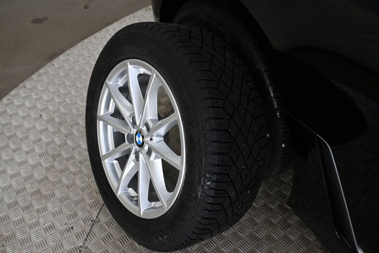 BMW i4 vaihtoauto