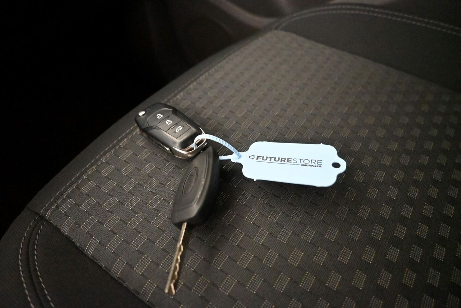 Ford Transit Connect vaihtoauto