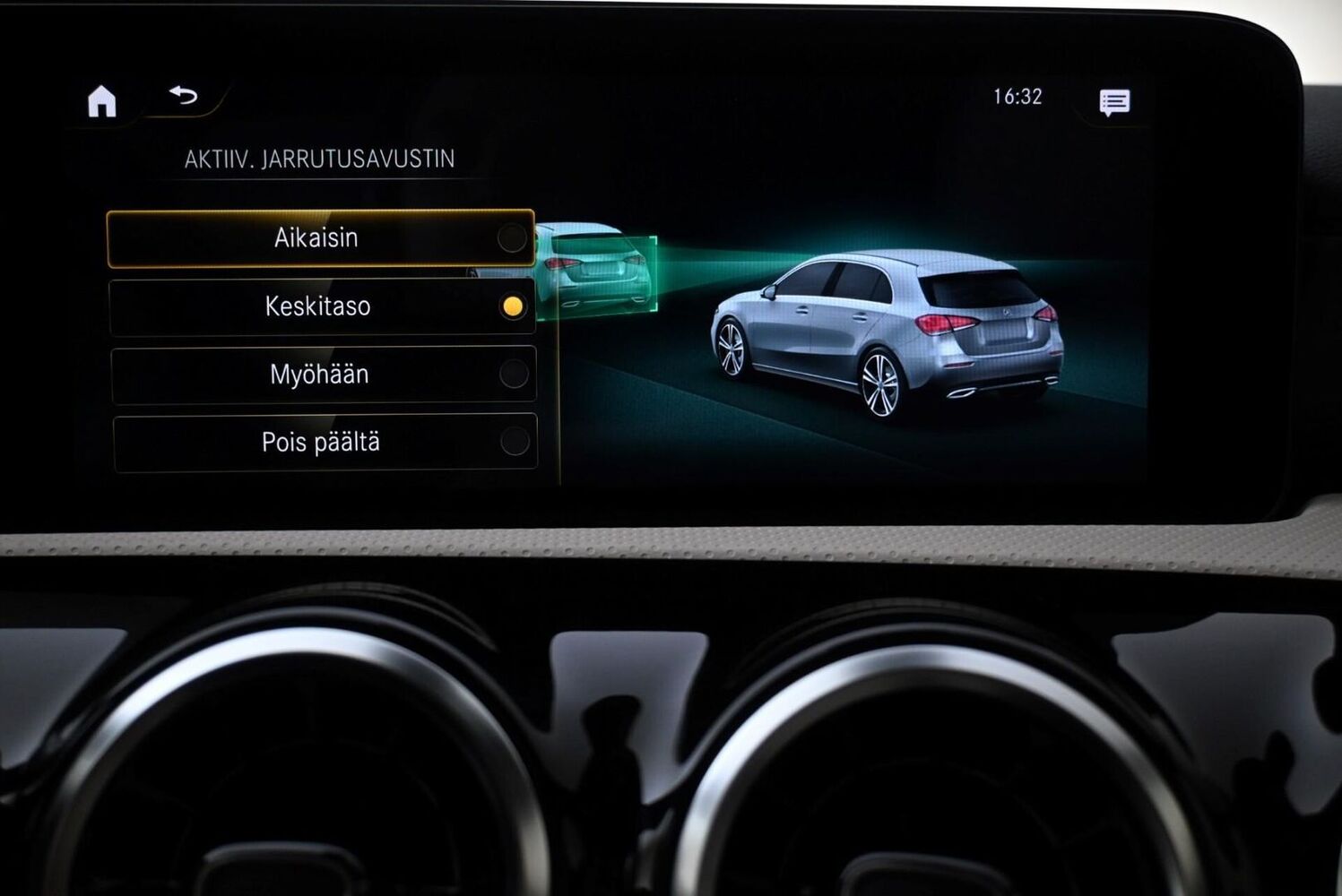 Mercedes-Benz A vaihtoauto