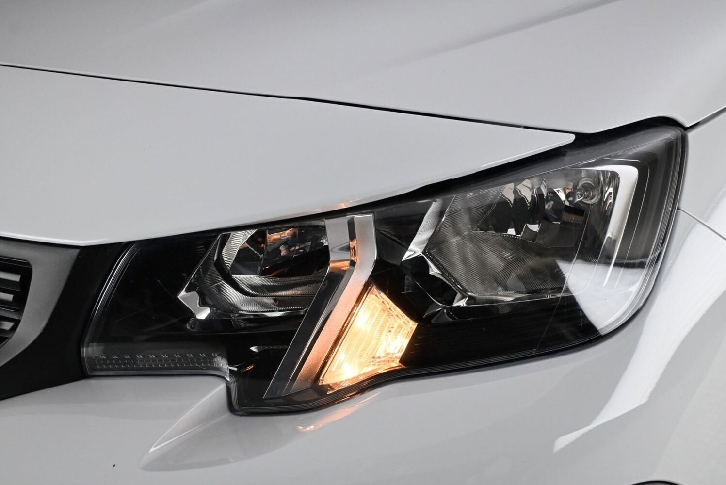 Peugeot Partner vaihtoauto