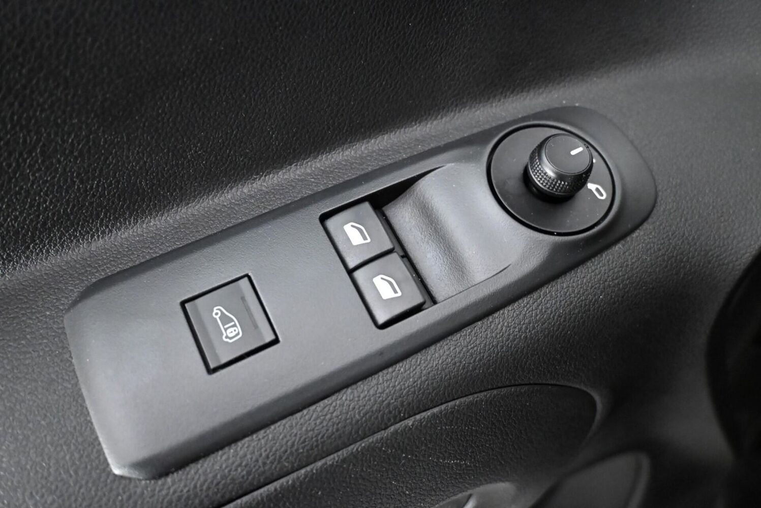 Peugeot Partner vaihtoauto