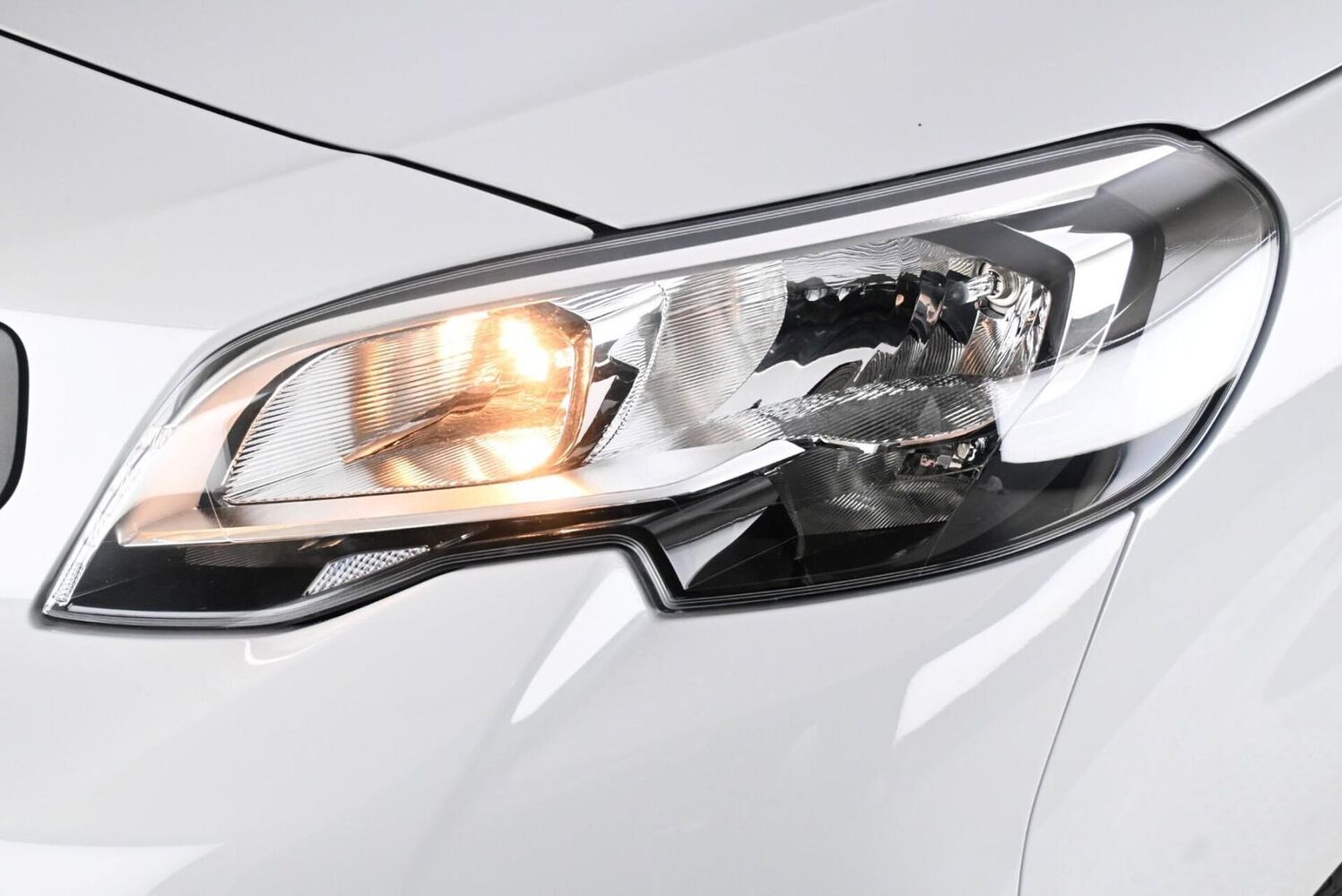Peugeot Expert vaihtoauto