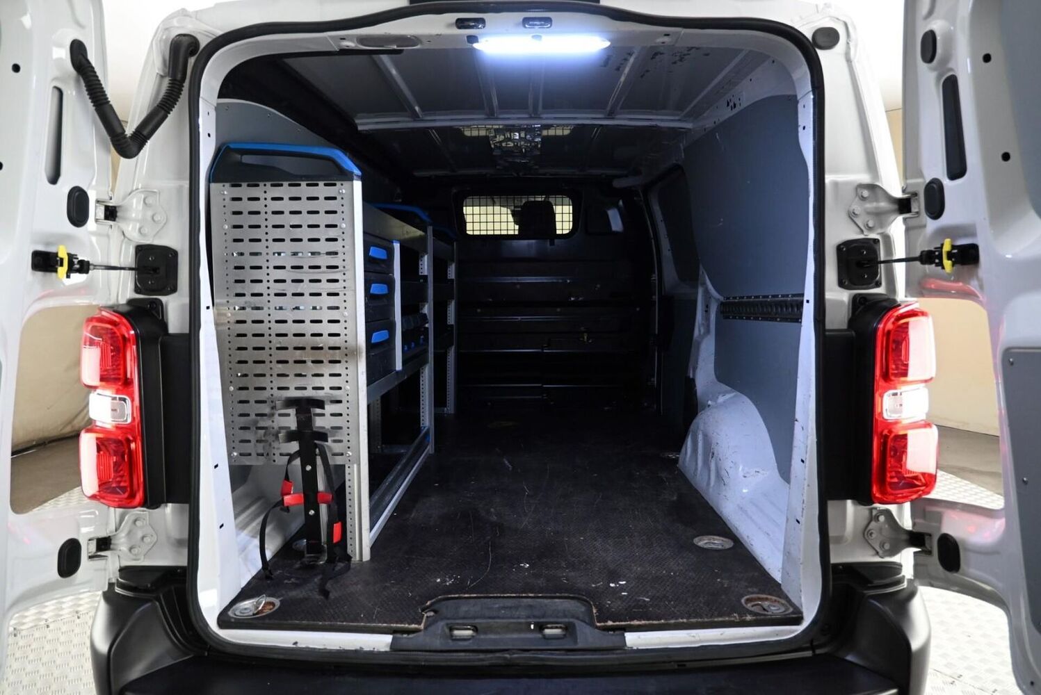 Peugeot Expert vaihtoauto