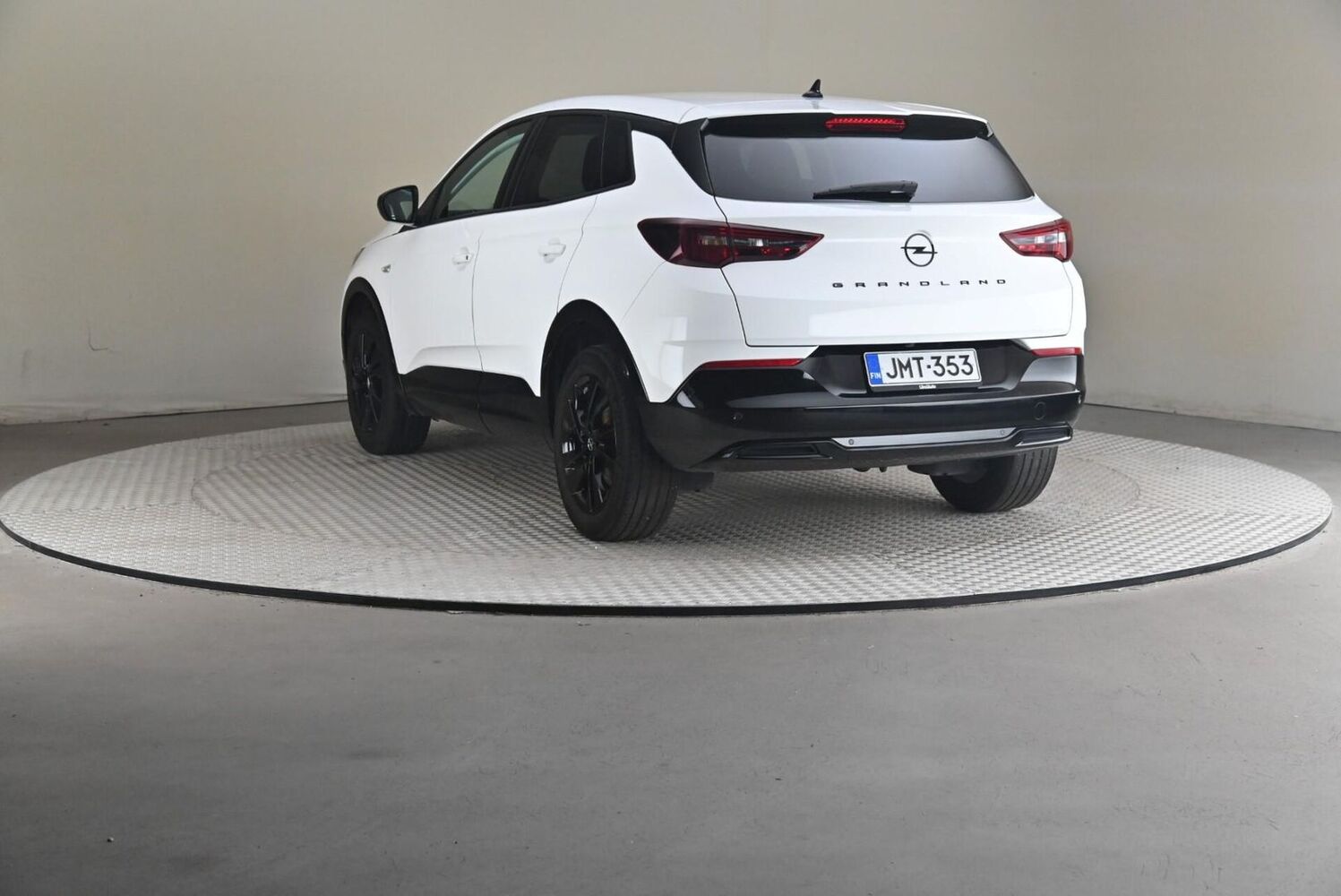Opel Grandland vaihtoauto
