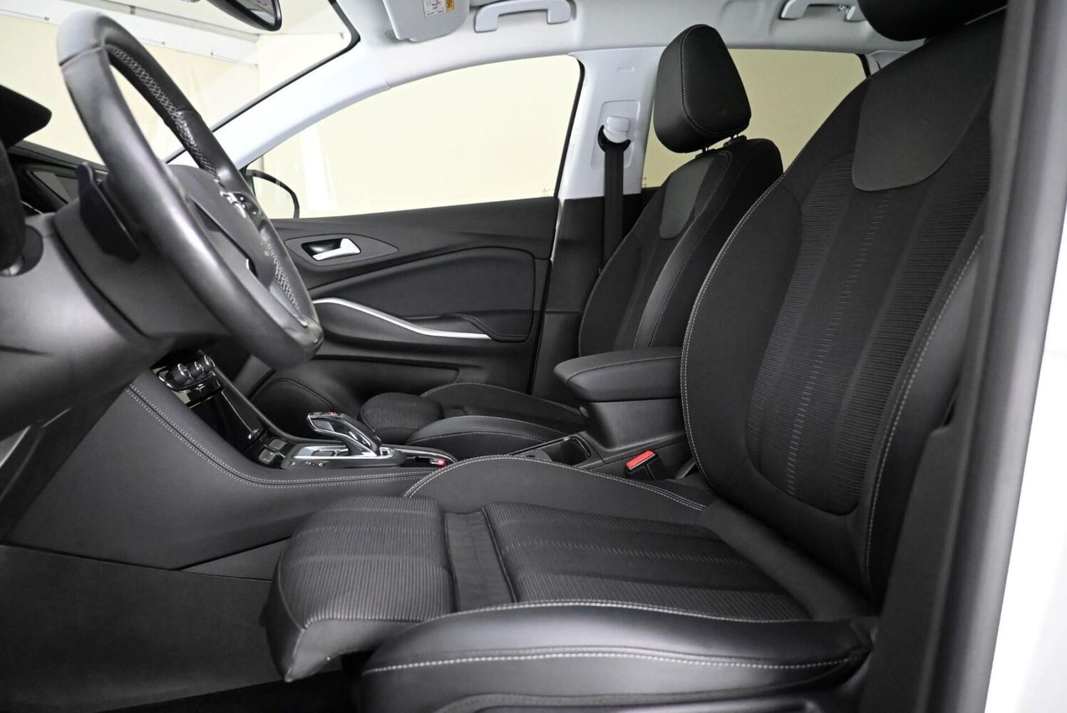 Opel Grandland vaihtoauto