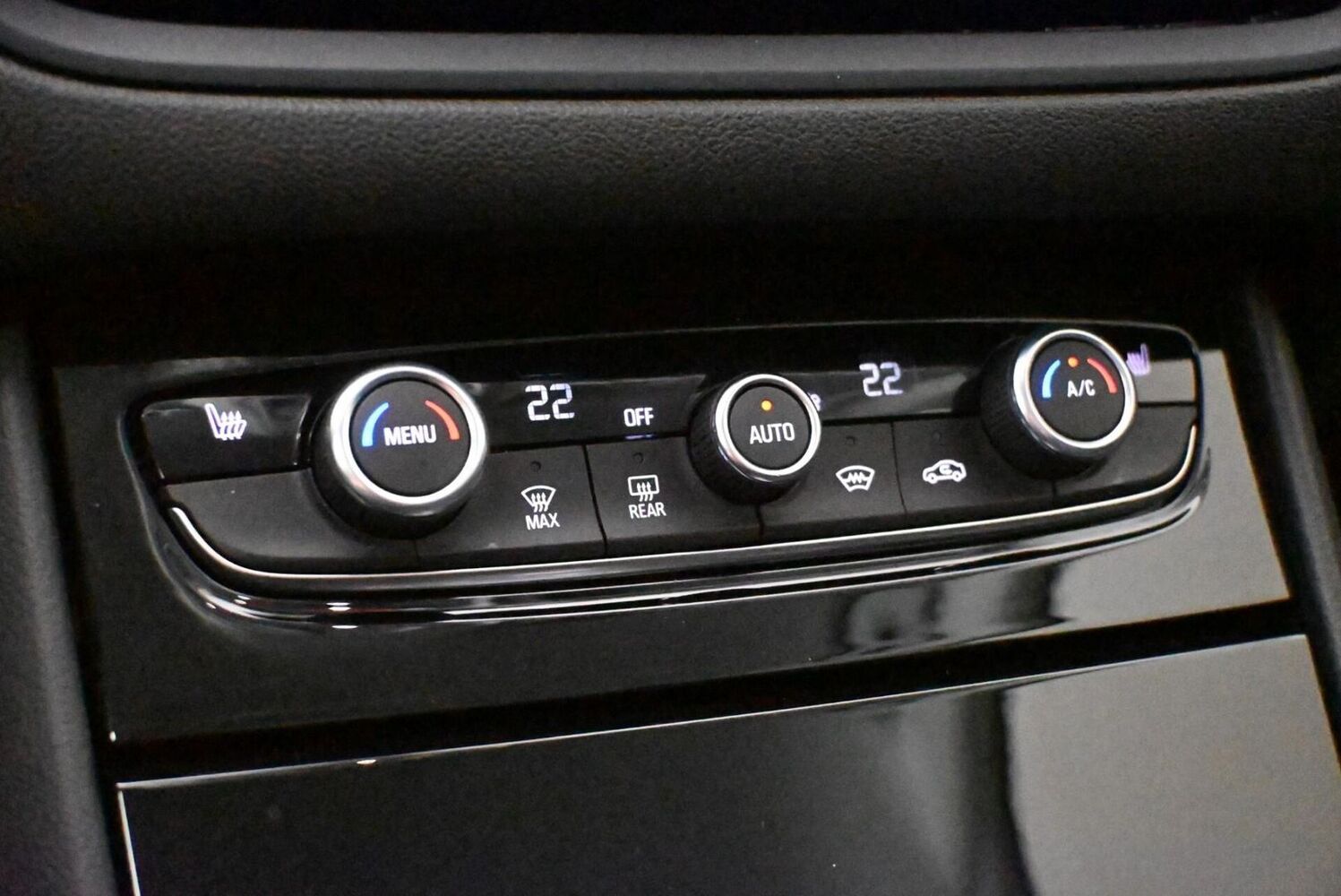 Opel Grandland vaihtoauto
