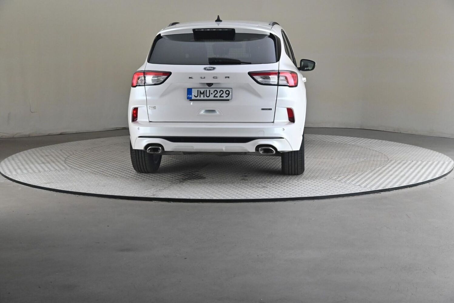 Ford Kuga vaihtoauto