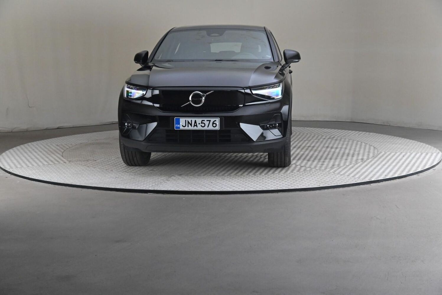 Volvo C40 vaihtoauto