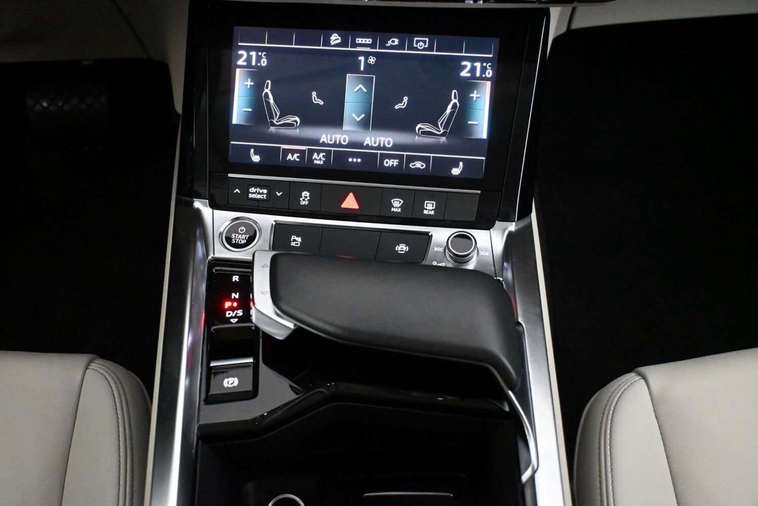 Audi Q8 e-tron vaihtoauto