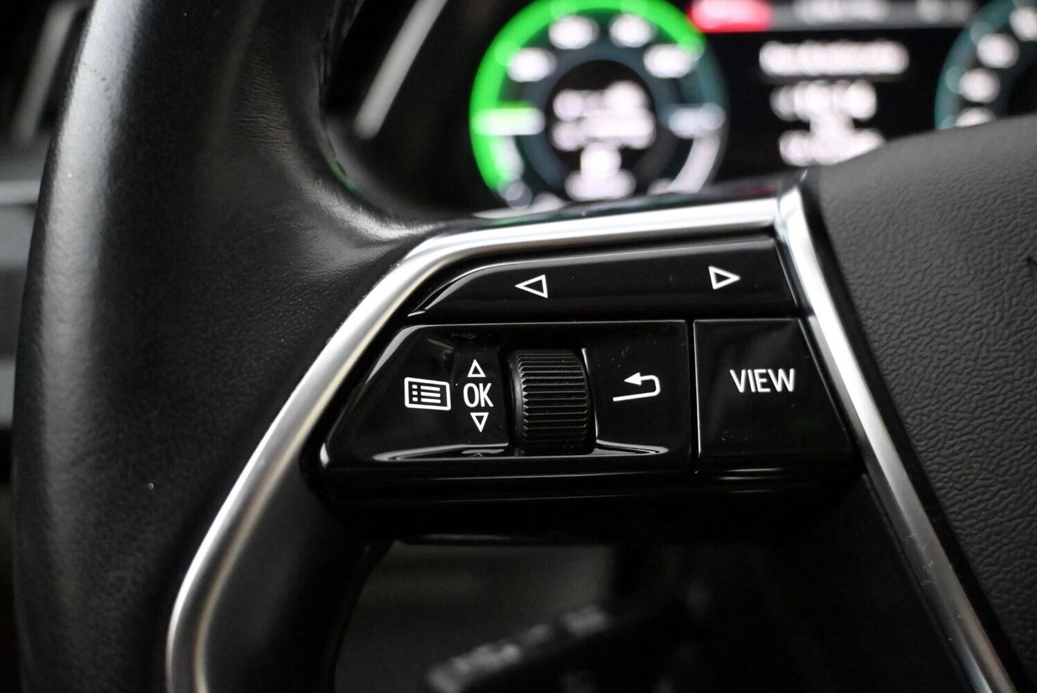 Audi Q8 e-tron vaihtoauto