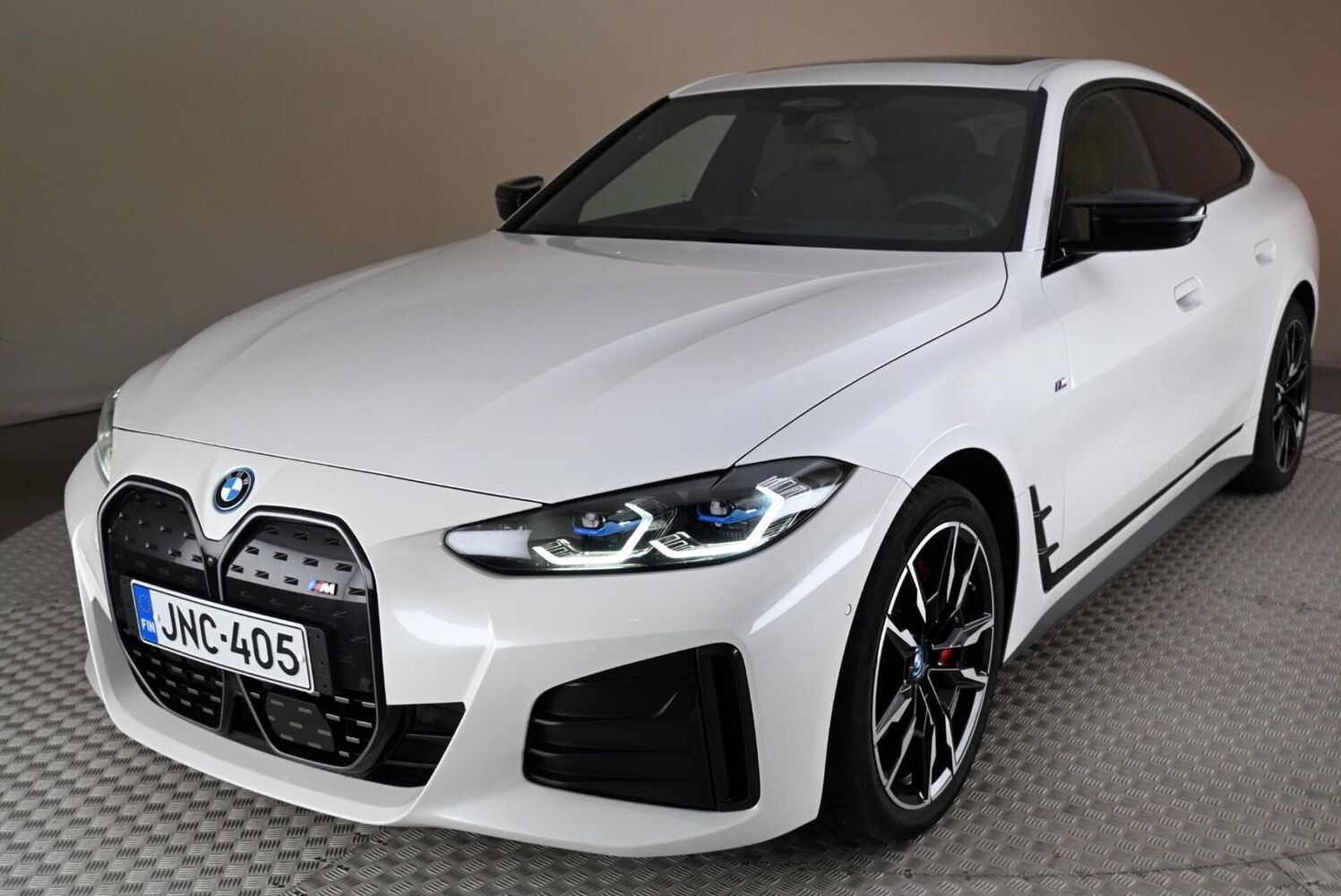 BMW i4 vaihtoauto