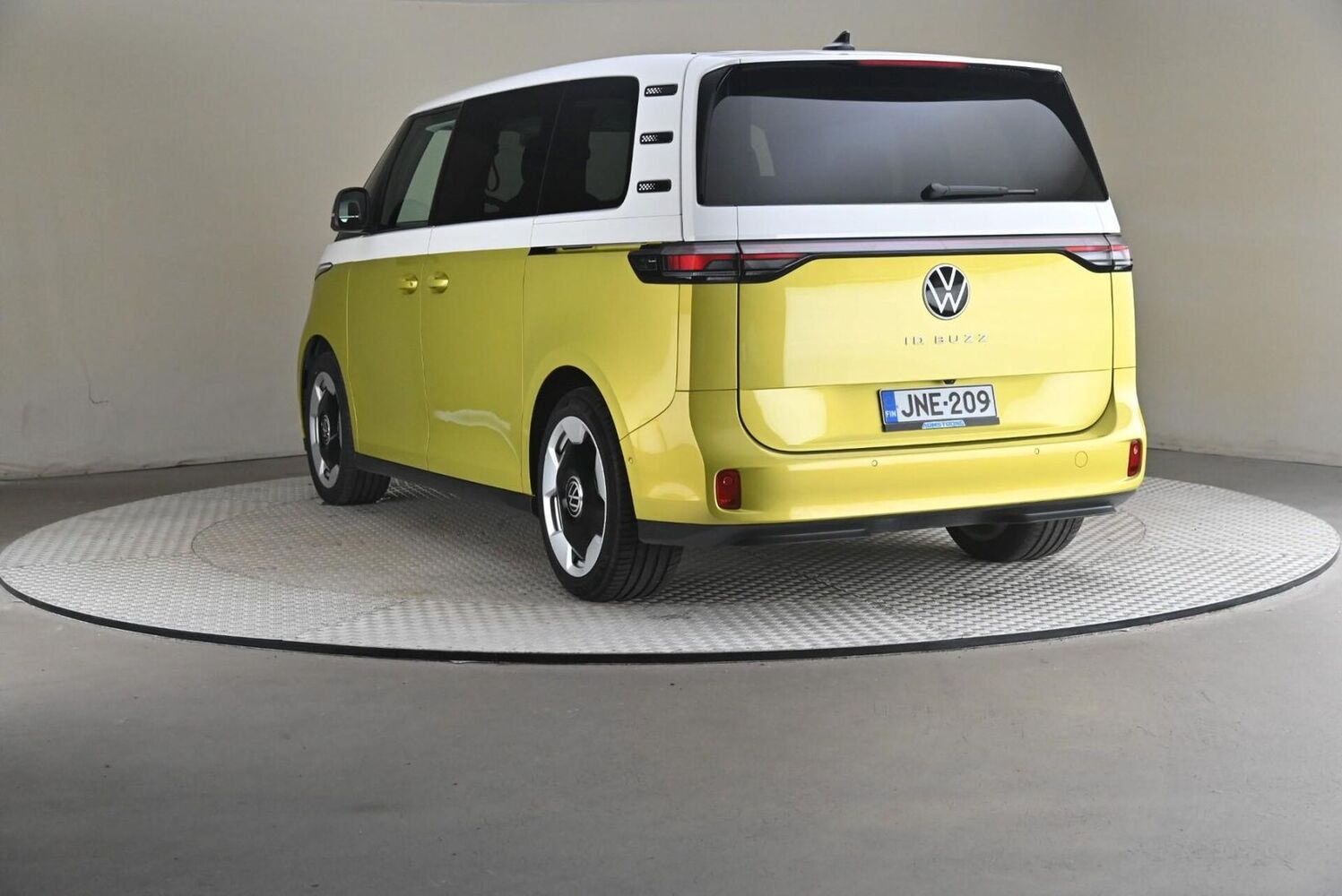 Volkswagen ID. Buzz vaihtoauto
