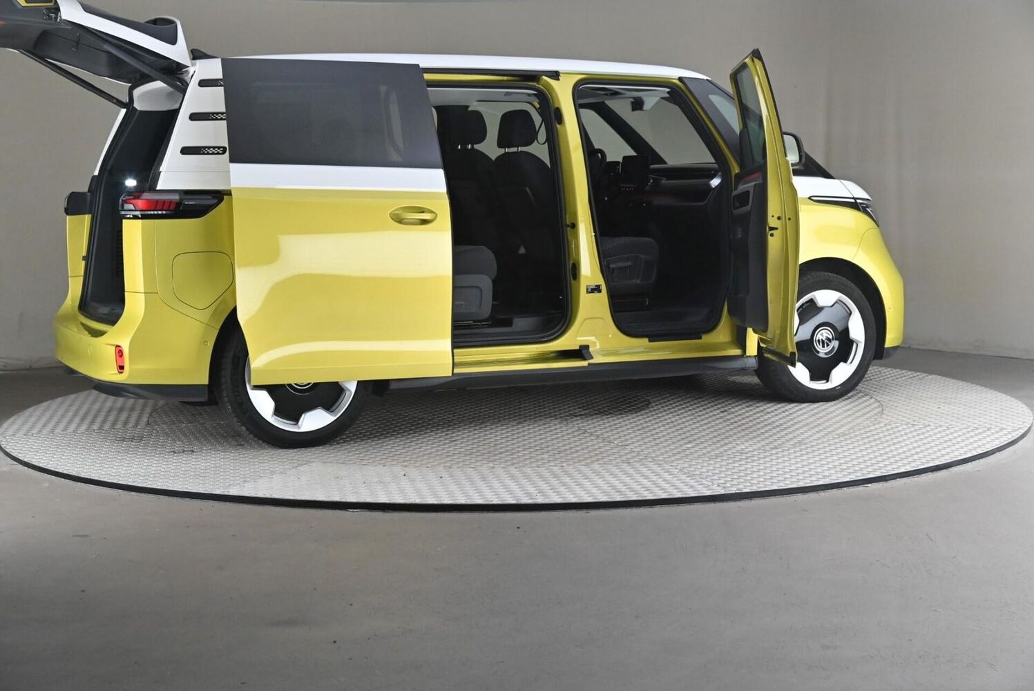 Volkswagen ID. Buzz vaihtoauto
