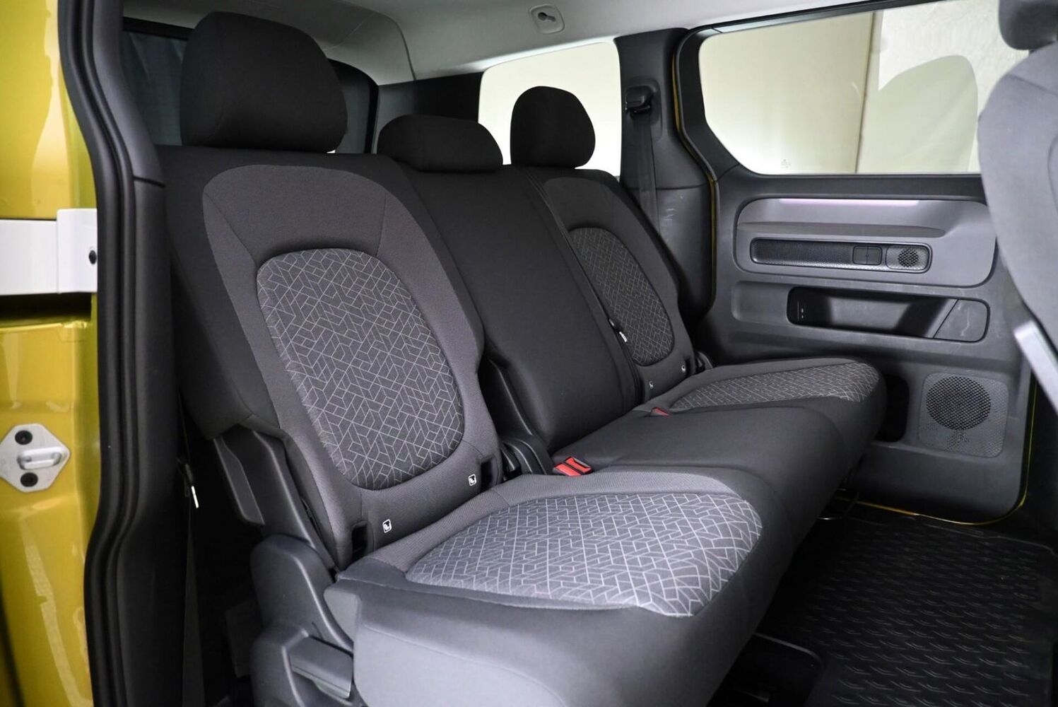 Volkswagen ID. Buzz vaihtoauto