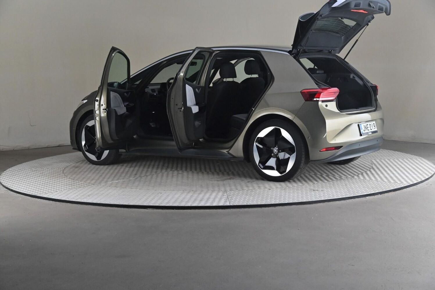 Volkswagen ID.3 vaihtoauto