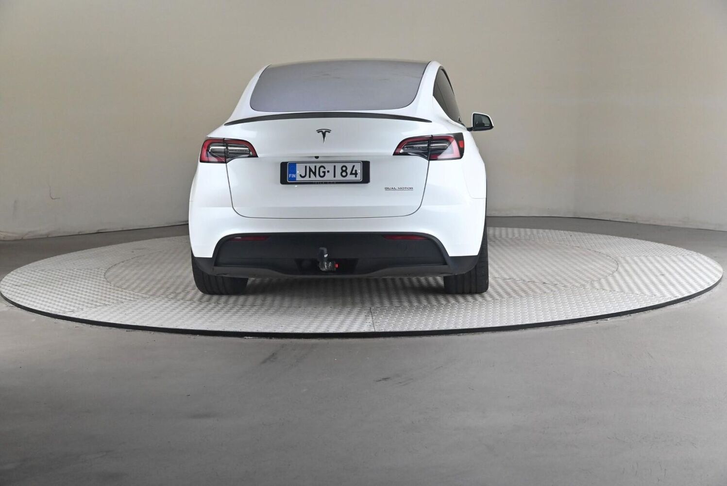 Tesla Model Y vaihtoauto