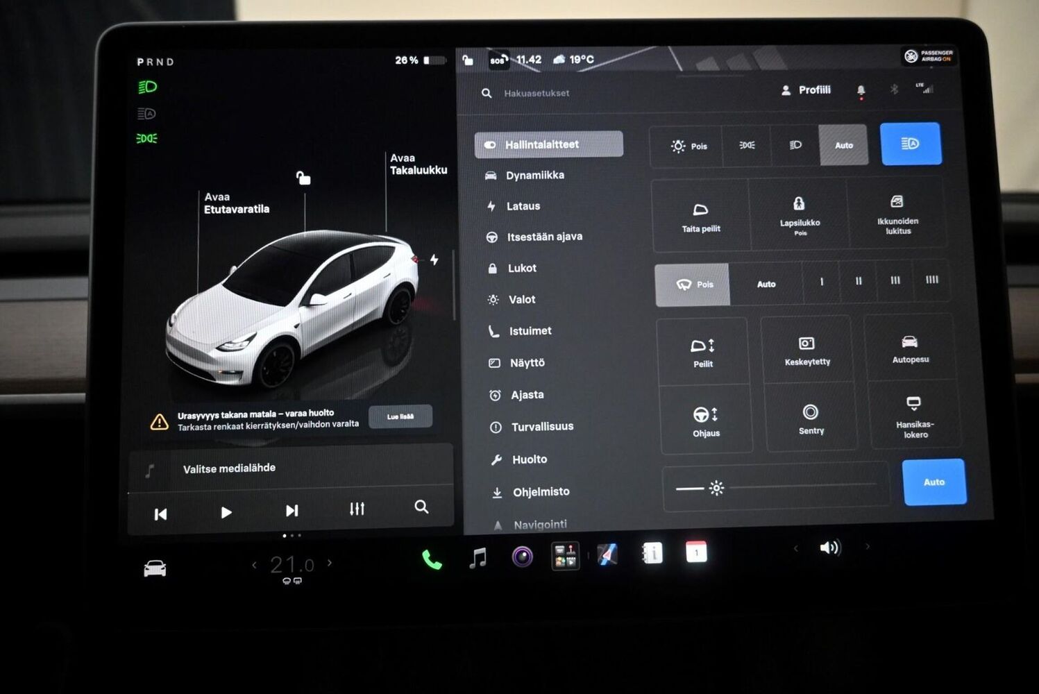 Tesla Model Y vaihtoauto