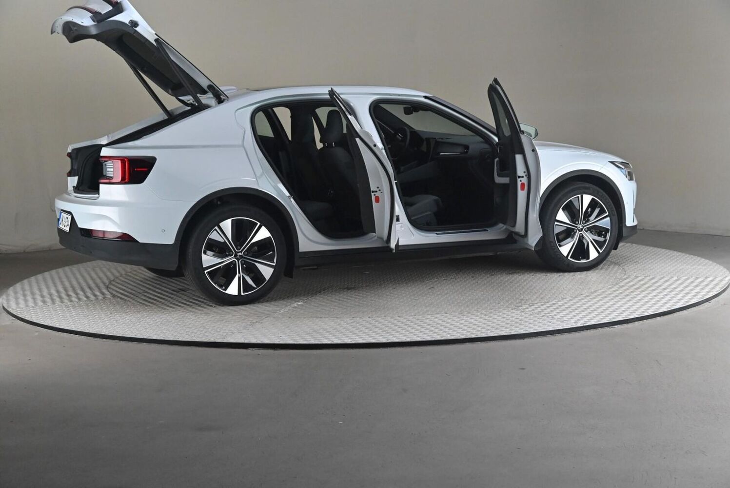 Polestar 2 vaihtoauto