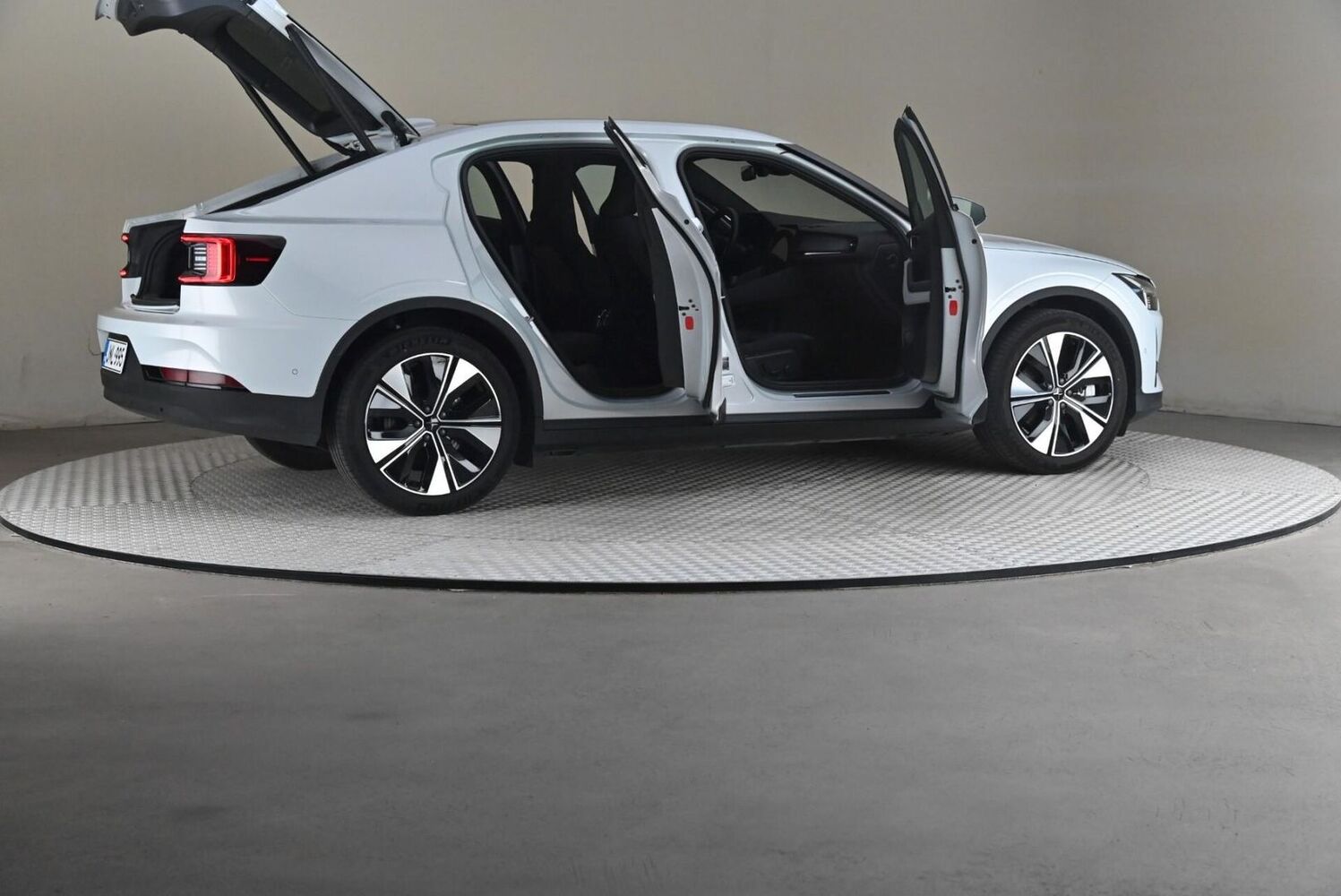 Polestar 2 vaihtoauto