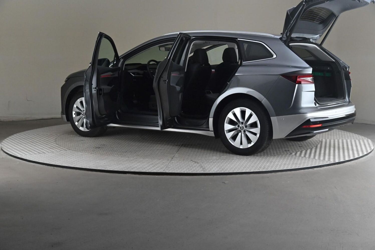 Skoda Enyaq vaihtoauto