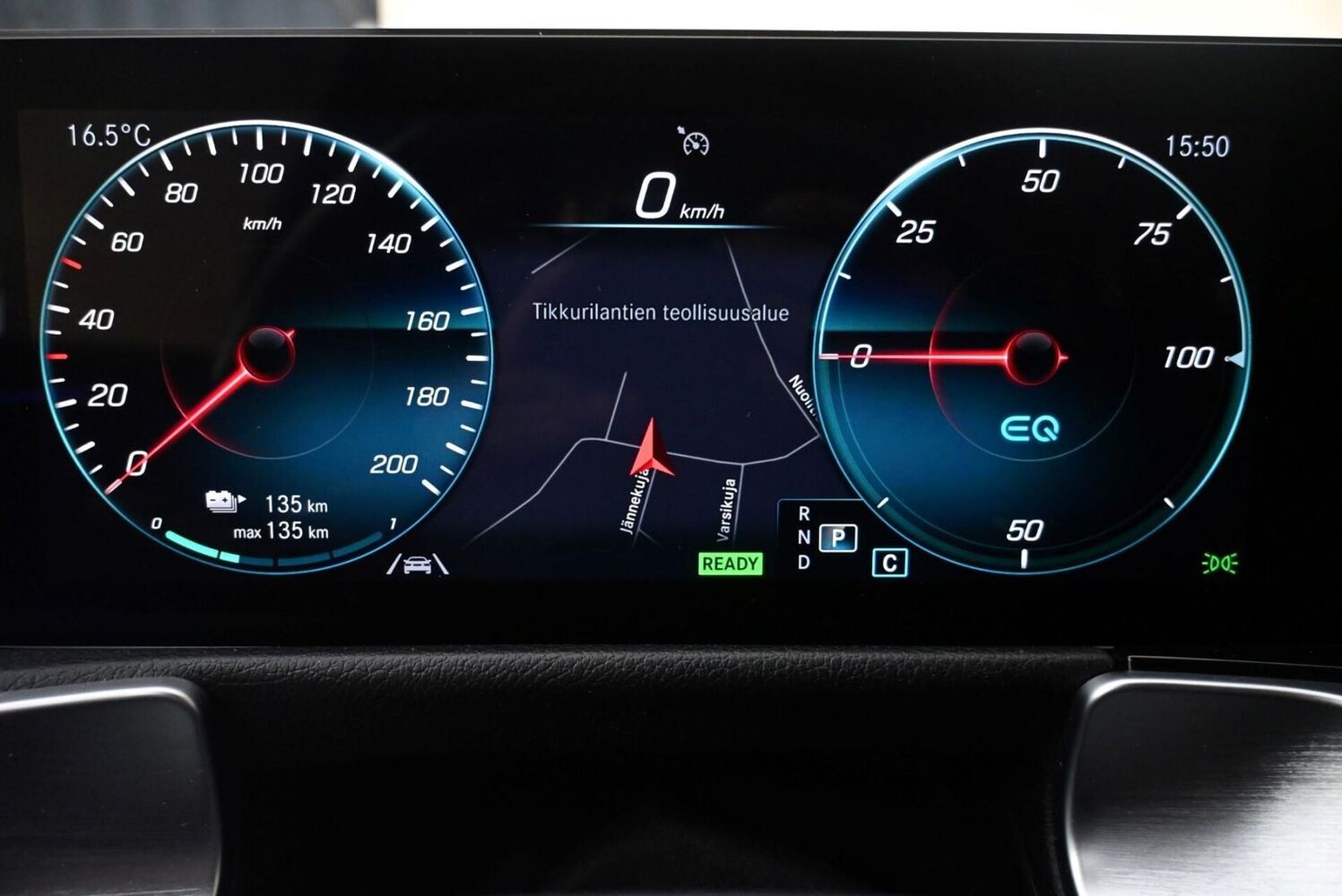 Mercedes-Benz EQB vaihtoauto