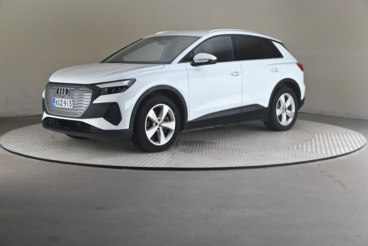Audi Q4 e-tron vaihtoauto