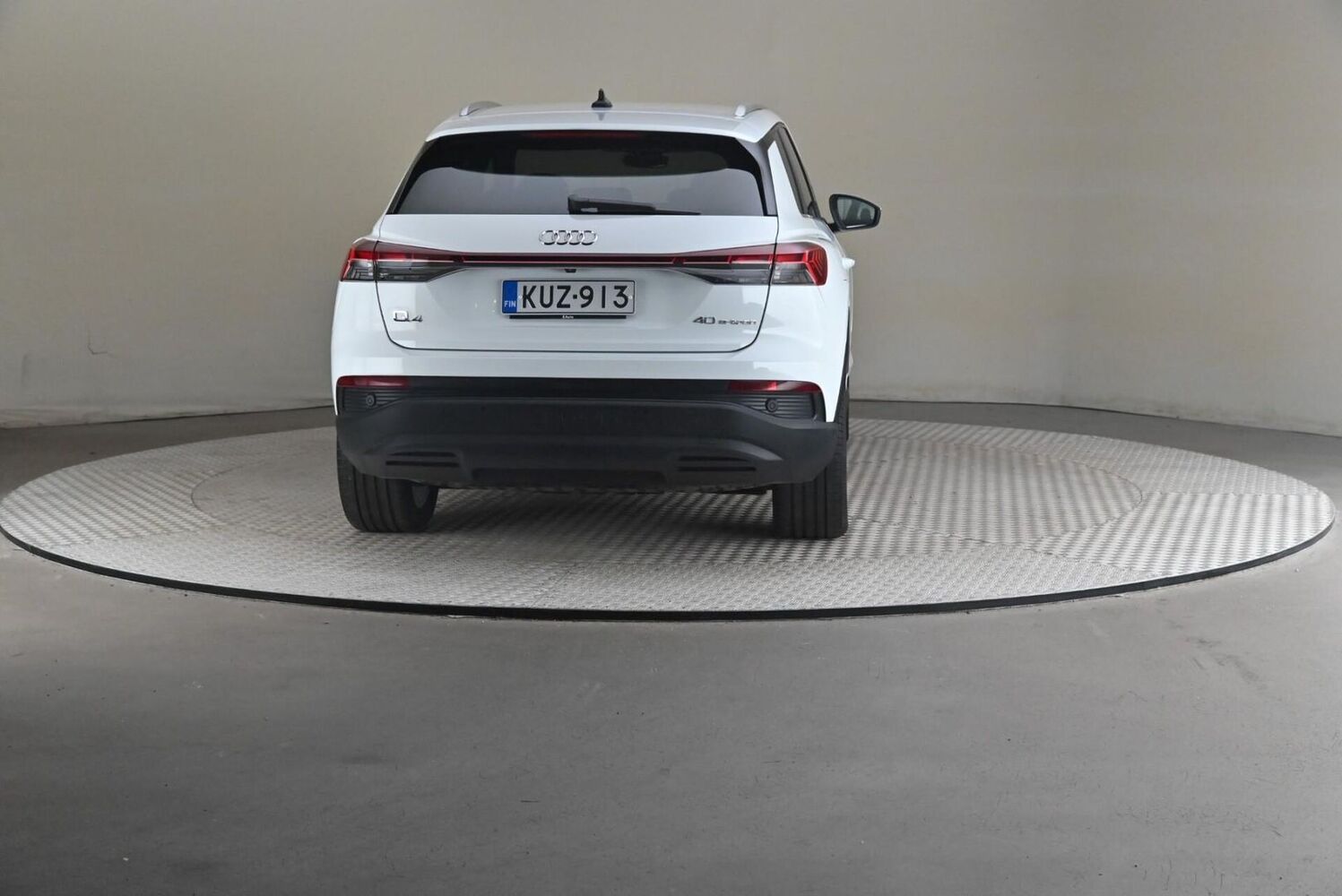 Audi Q4 e-tron vaihtoauto
