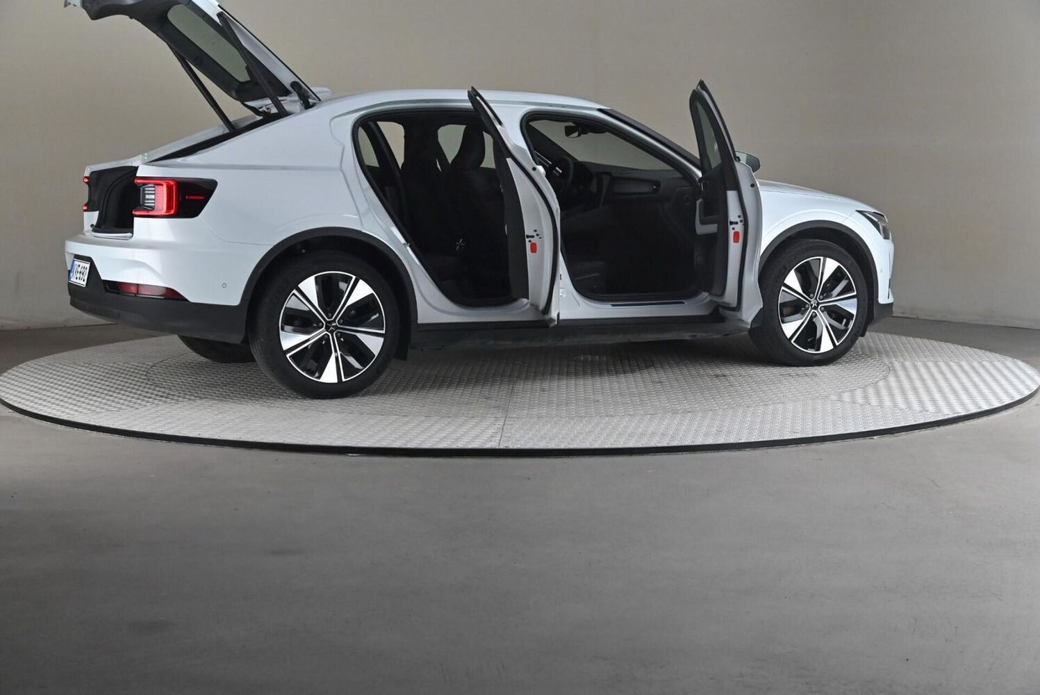 Polestar 2 vaihtoauto