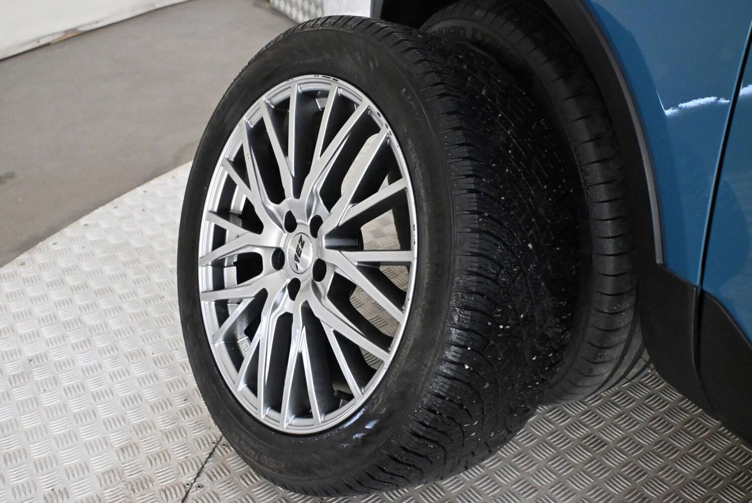 Volvo C40 vaihtoauto