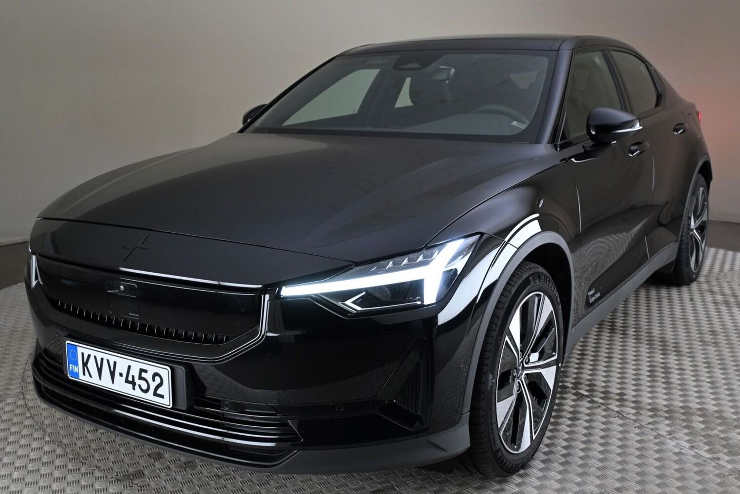 Polestar 2 vaihtoauto
