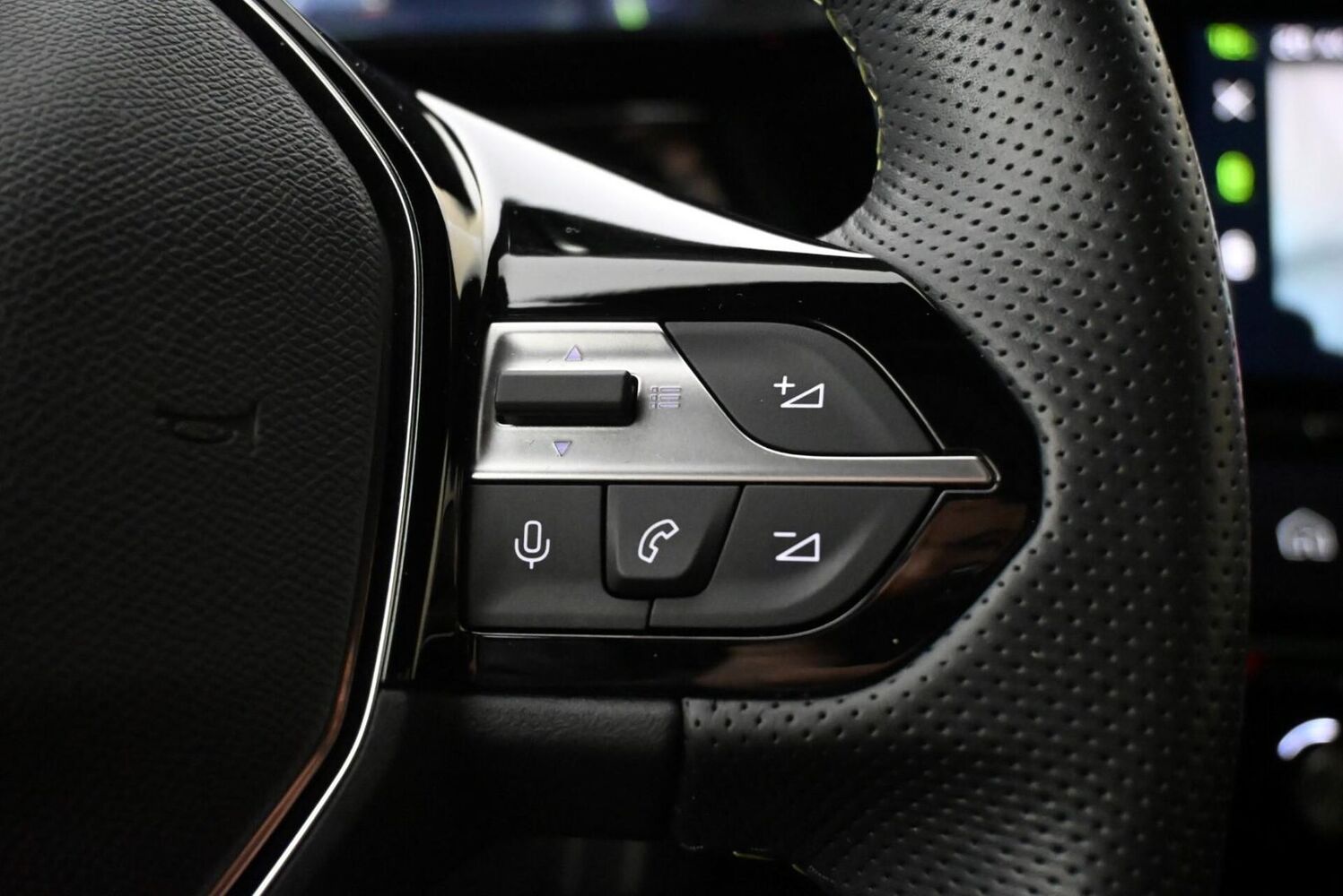 Peugeot 408 vaihtoauto