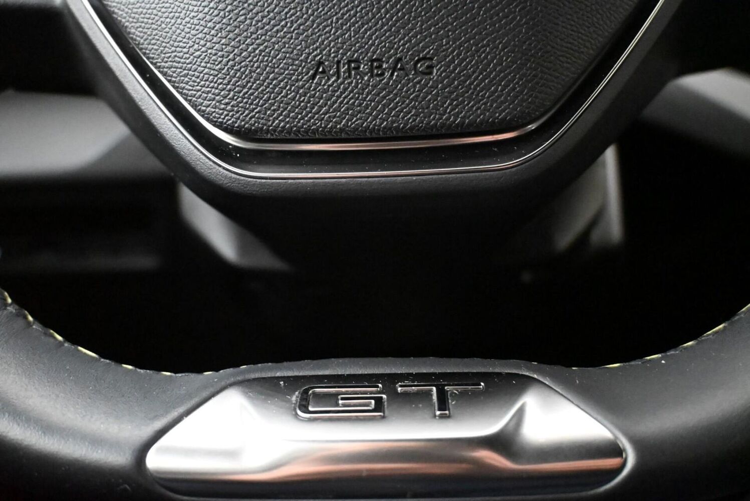 Peugeot 408 vaihtoauto