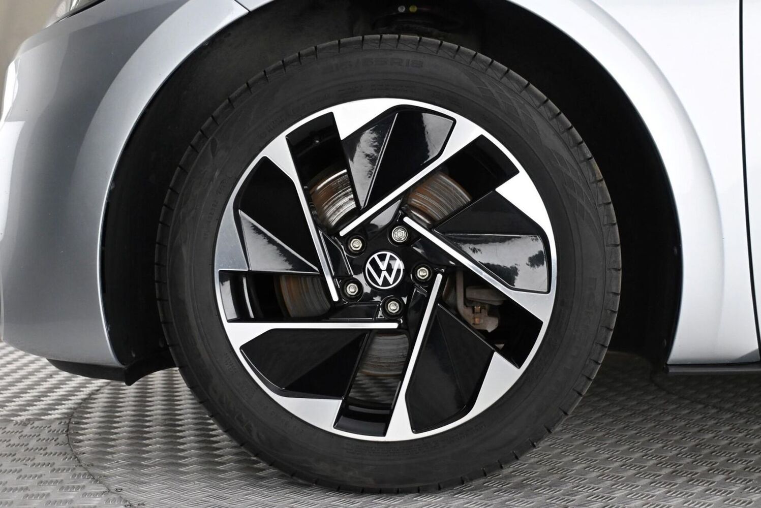Volkswagen ID.3 vaihtoauto