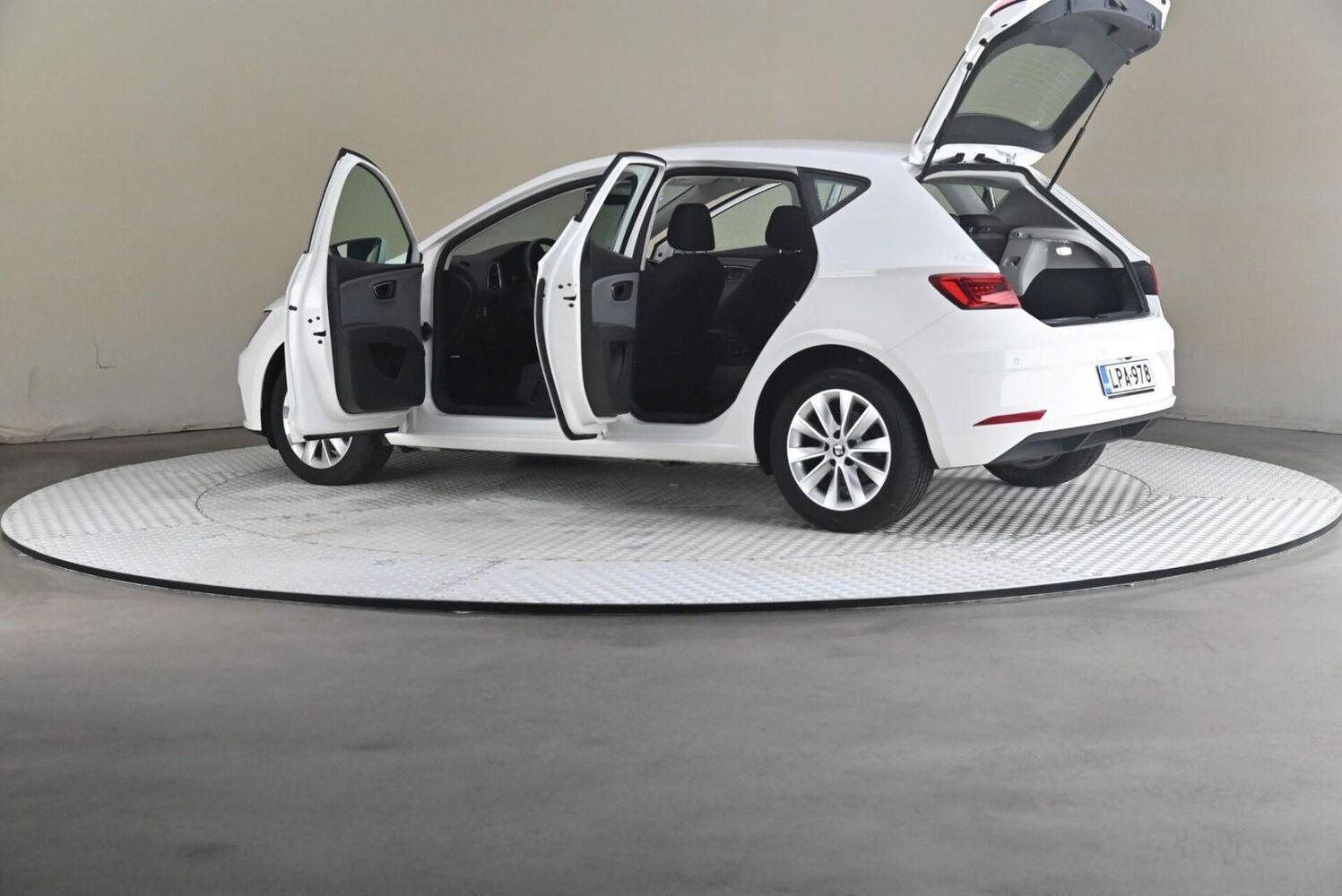 SEAT Leon vaihtoauto