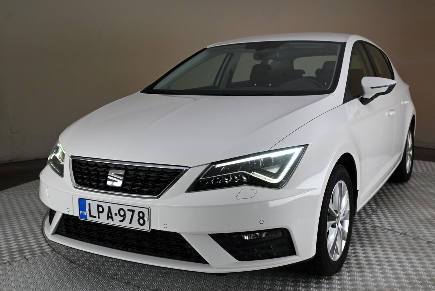 SEAT Leon vaihtoauto