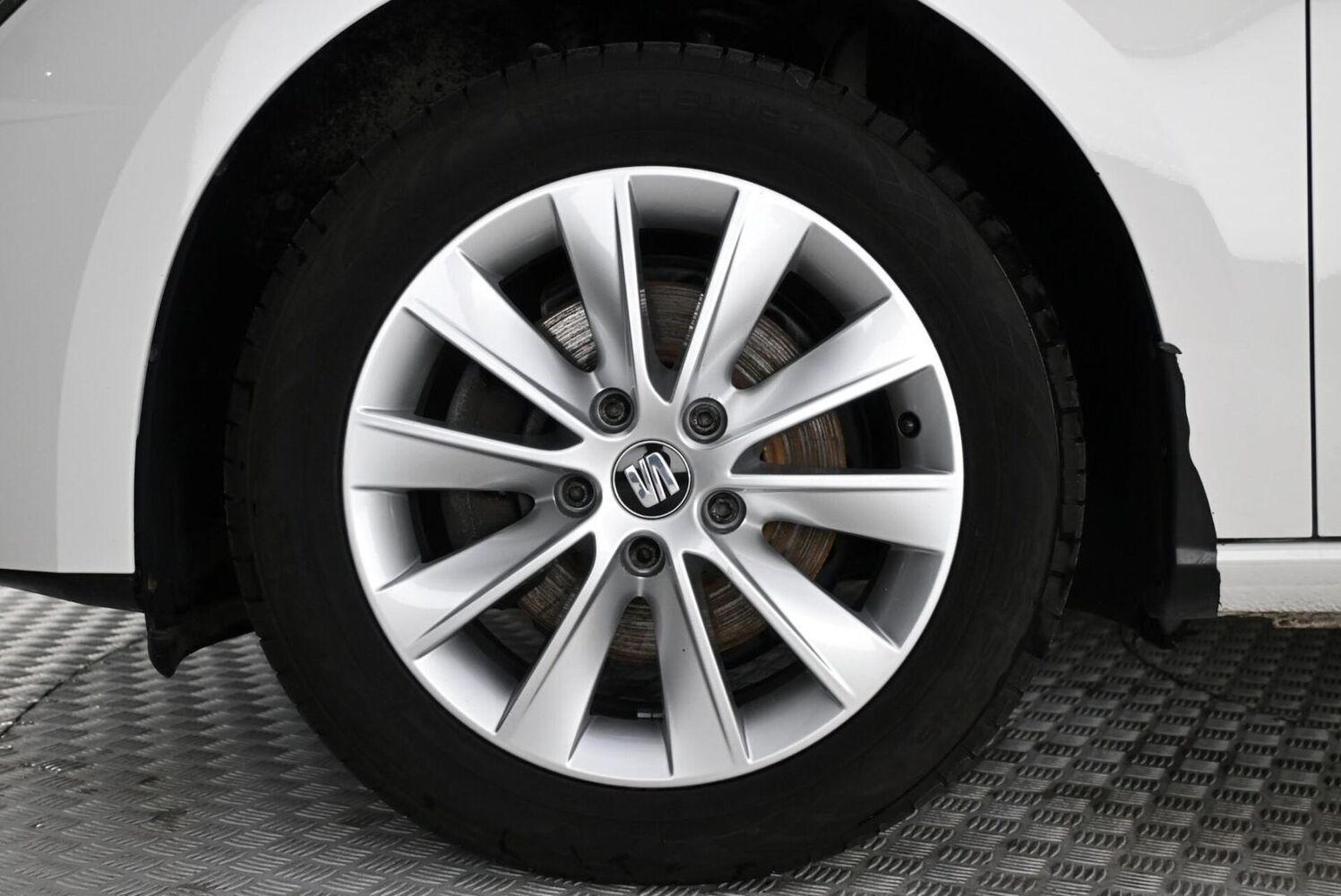 SEAT Leon vaihtoauto