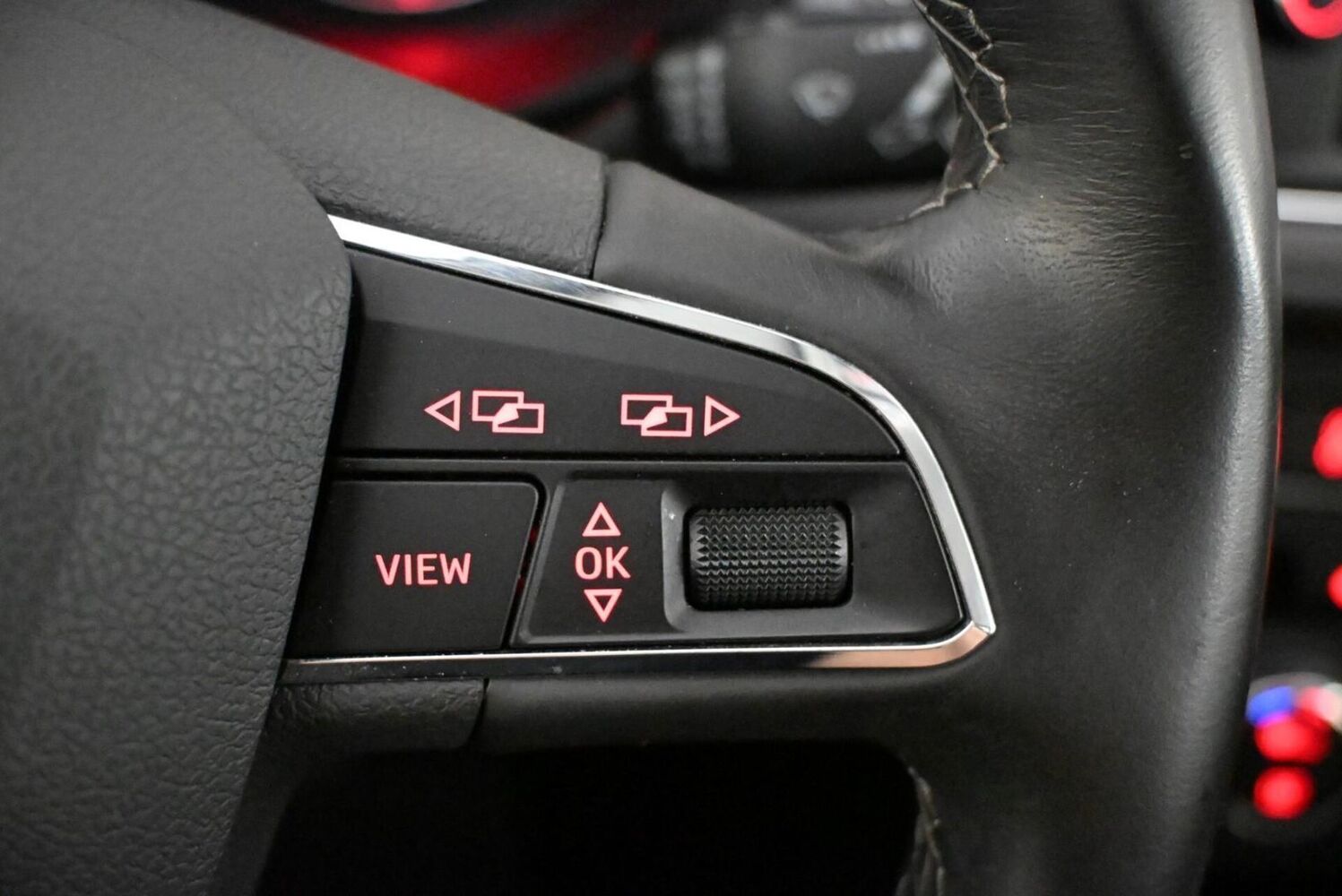 SEAT Leon vaihtoauto