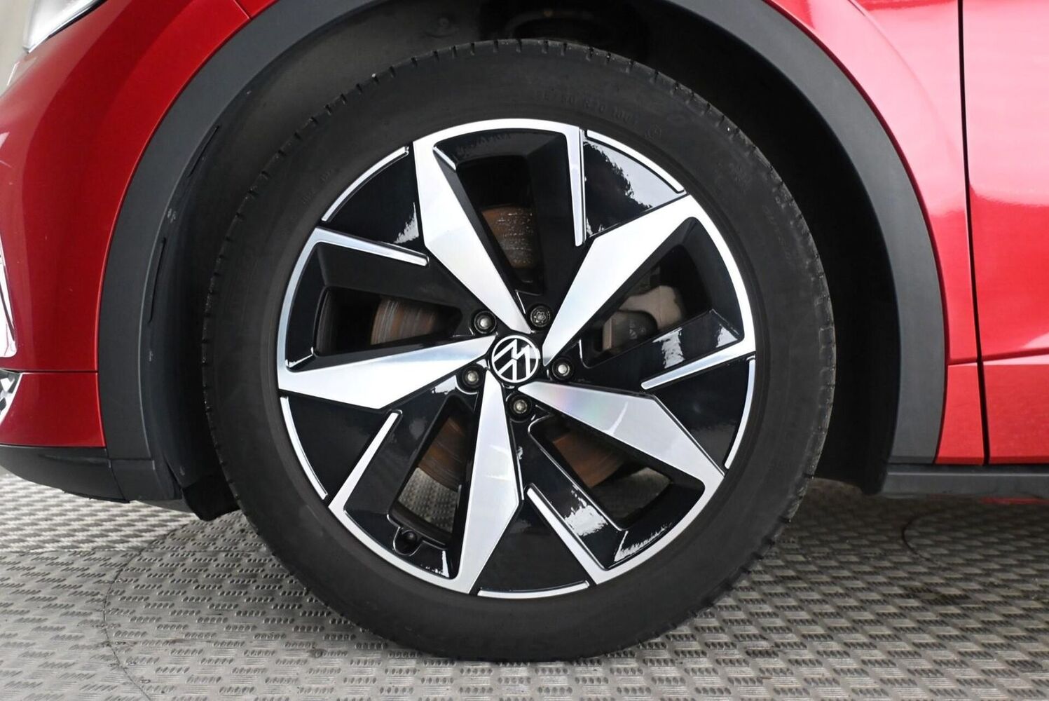 Volkswagen ID.5 vaihtoauto