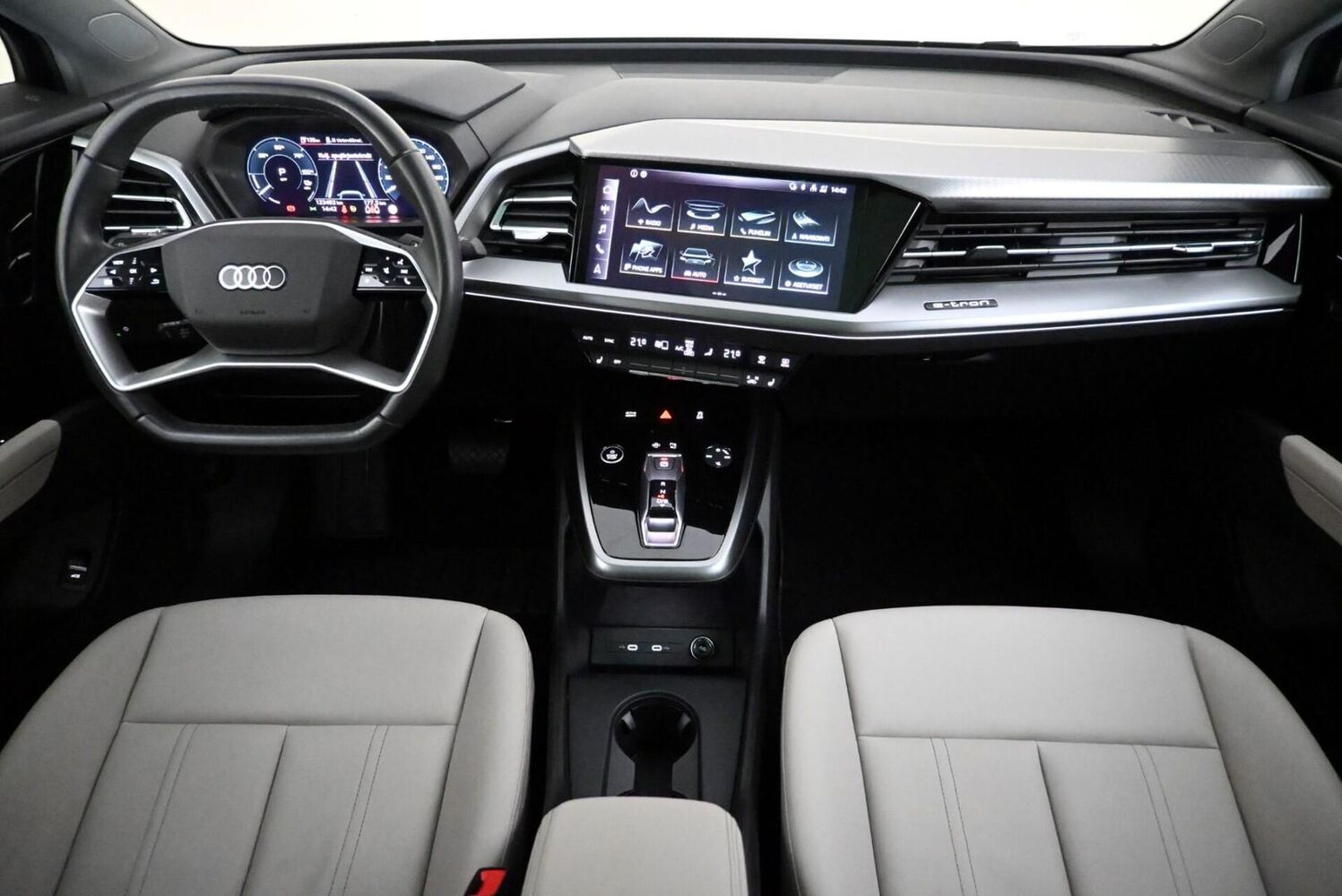 Audi Q4 e-tron vaihtoauto