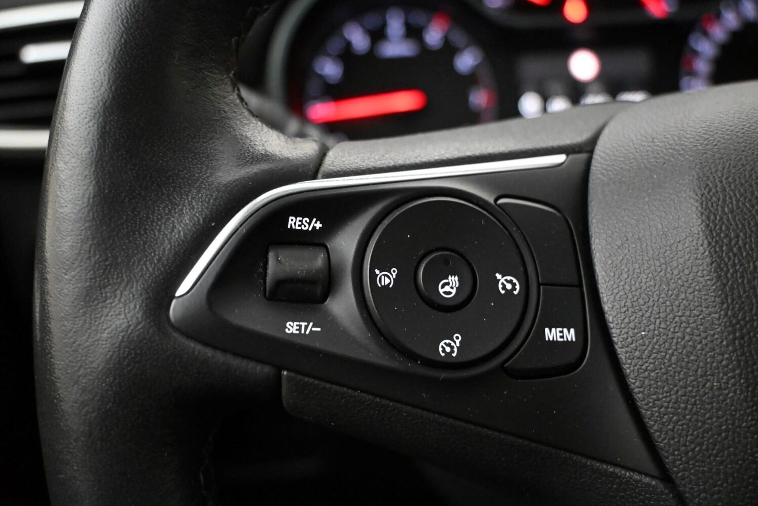 Opel Crossland vaihtoauto
