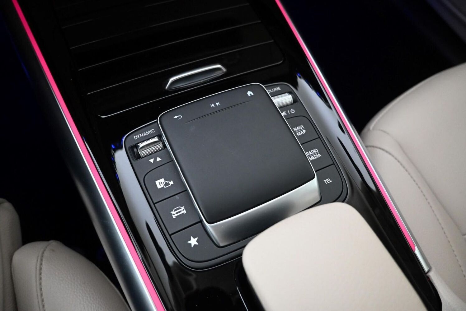 Mercedes-Benz GLA vaihtoauto