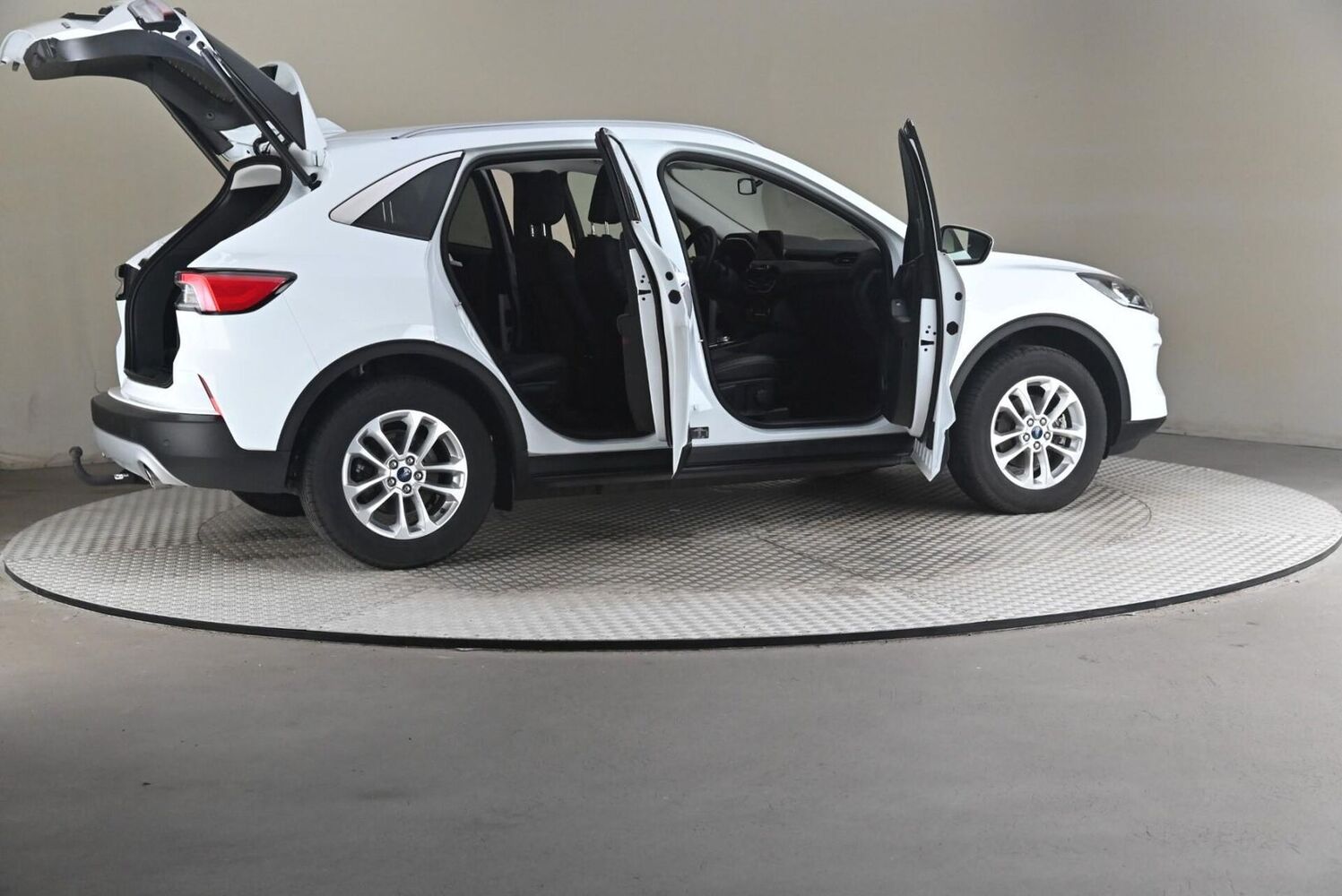Ford Kuga vaihtoauto