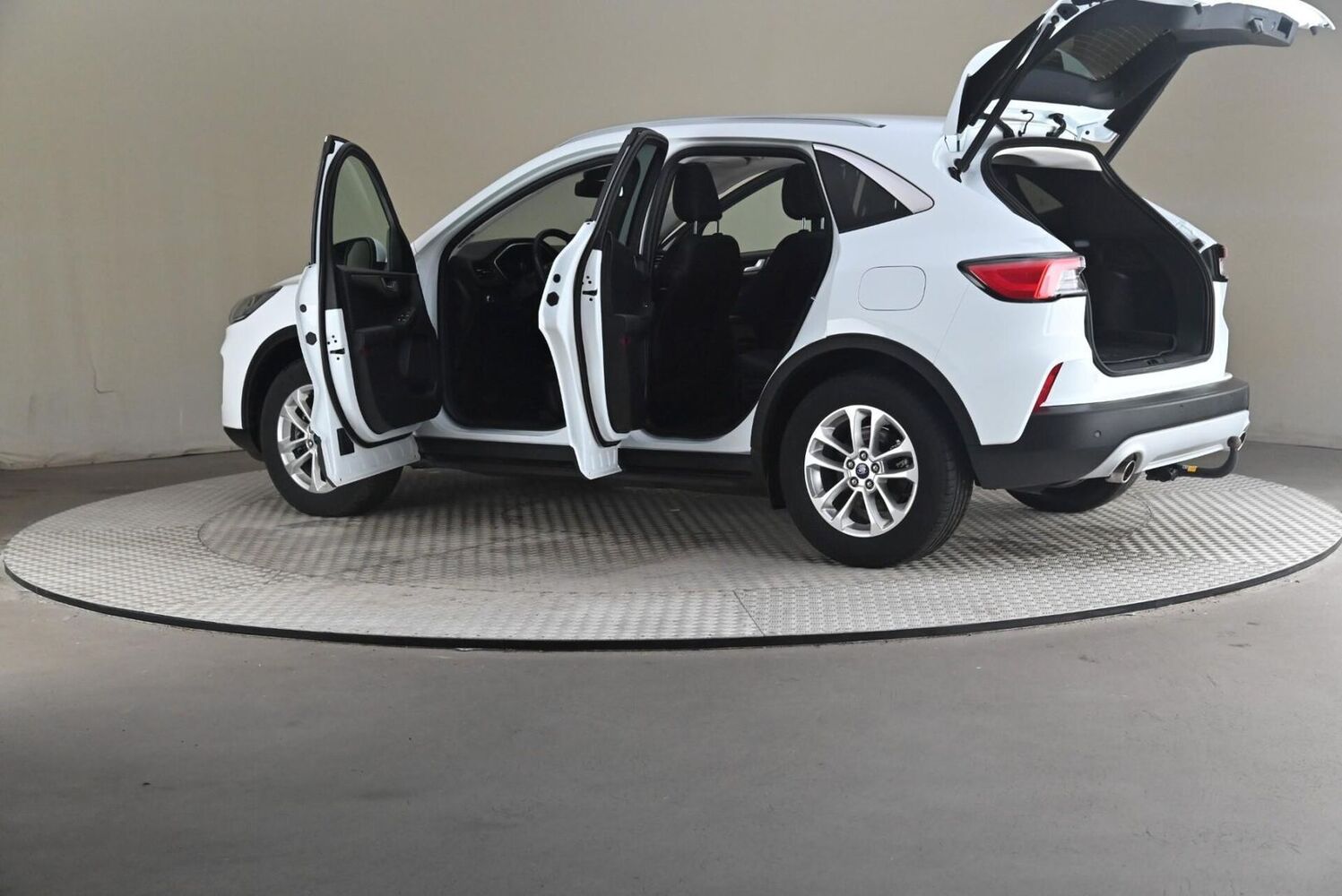 Ford Kuga vaihtoauto