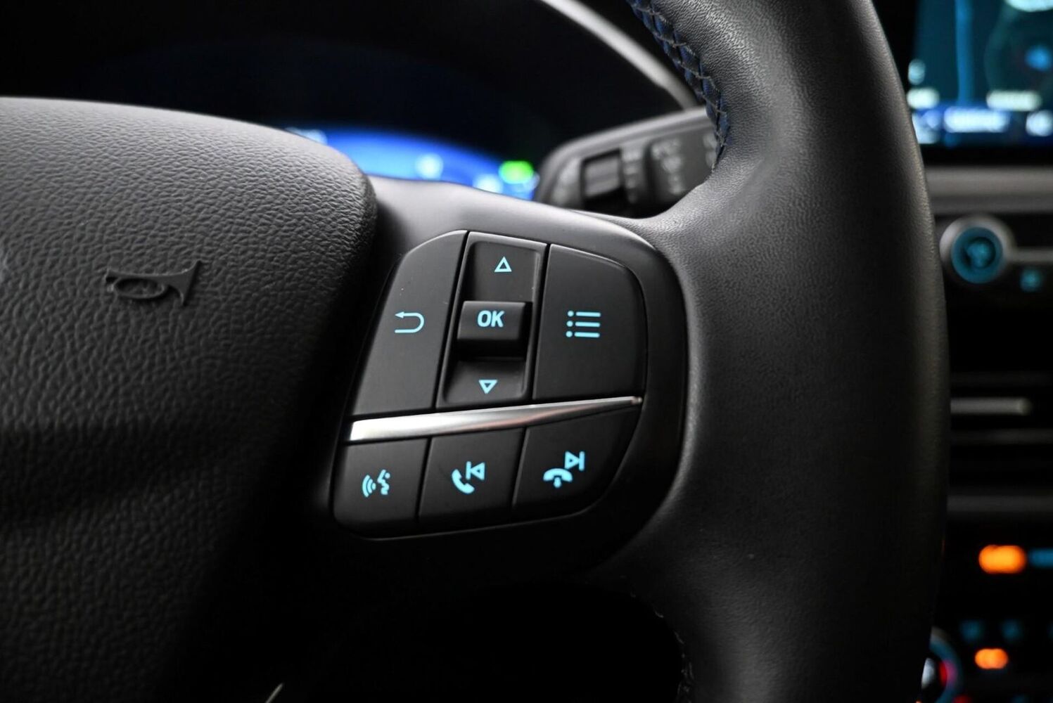 Ford Kuga vaihtoauto